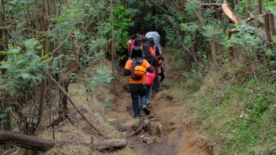 Mahasiswi Universitas Diponegoro Undip Meninggal Dunia Saat Mendaki