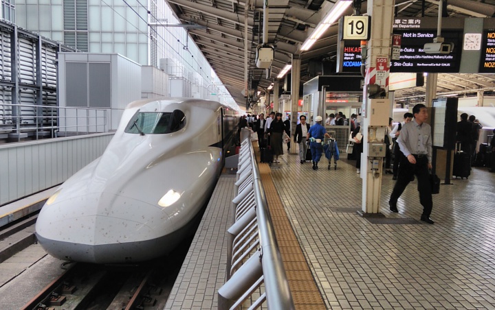 Viral Shinkansen di Jepang Telat Diduga Gegara Turis Indonesia