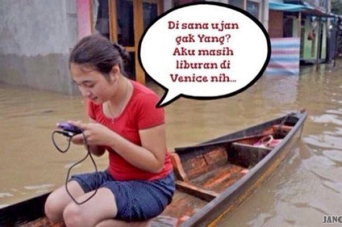 #banjir2020 ini Kumpulan Meme Lucu yang Dibuat Netizen Tentang Banjir di Jakarta