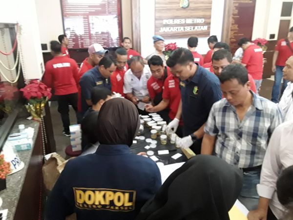 Polres Jakarta Selatan Tes Urine 153 Anggota, Hasilnya Semua Negatif