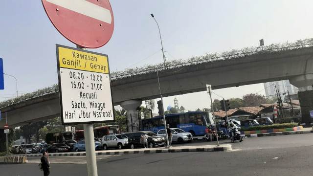 Hari Ini Sistem Ganjil-Genap di Jalanan Jakarta Kembali Diberlakukan