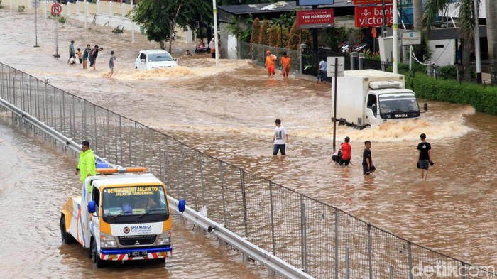 Modifikasi Cuaca Akan Dilakukan BPPT Untuk  Kurangi Hujan Penyebab Banjir Jabodetabek