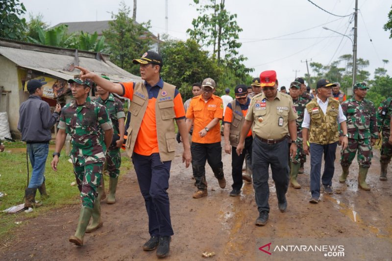 BNPB imbau warga Bogor tak menanam di lereng tanaman semusim