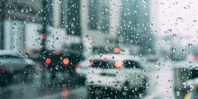 BMKG Prediksi Potensi Hujan Petir dan Angin Kencang di Jaksel-Jaktim Hari Ini
