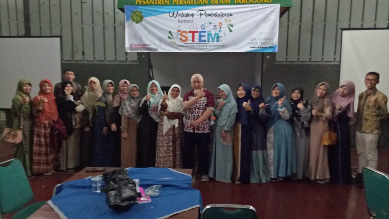 SDIT Persis Tarogong 2 Menyelenggarakan Workshop Pembelajaran Berbasis STEM