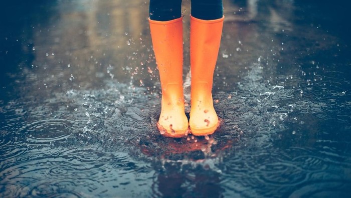 5 Tips Jaga Kondisi Agar Tubuh Tak Tumbang di Musim Hujan