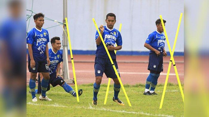 Beni Oktovianto Buktikan Taringnya, Cetak Gol Bawa Persib Unggul 2-0 Atas Hanoi FC