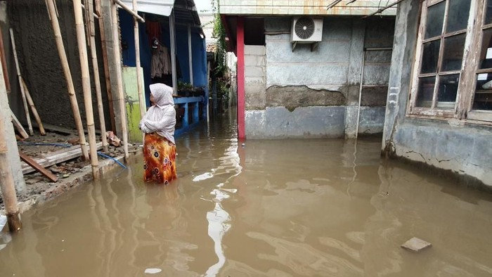 Puluhan Rumah Warga Terendam Banjir di Kota Bekasi, Hujan Deras Mengguyur Pagi Tadi