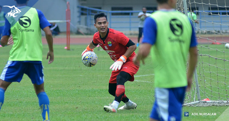 Kiper Persib Bandung Dhika Bhayangkara Mengaku Grogi Ketika Main di Asia Challenge 2020