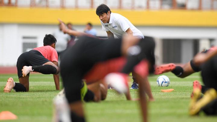Shin Tae-yong Akan Menerapkan Sepak Bola Indah Tiki - Taka Ala Barcelona di Timnas Indonesia U-19