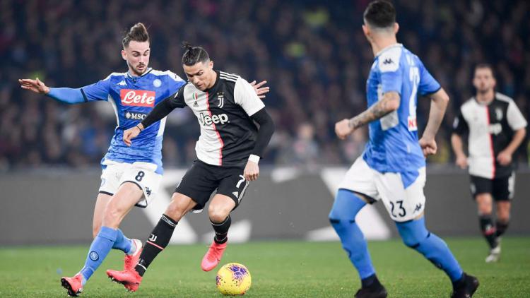 Takluk Dari Napoli, 'Penampilan Juventus Sangat Hambar' Tutur Maurizio Sarri