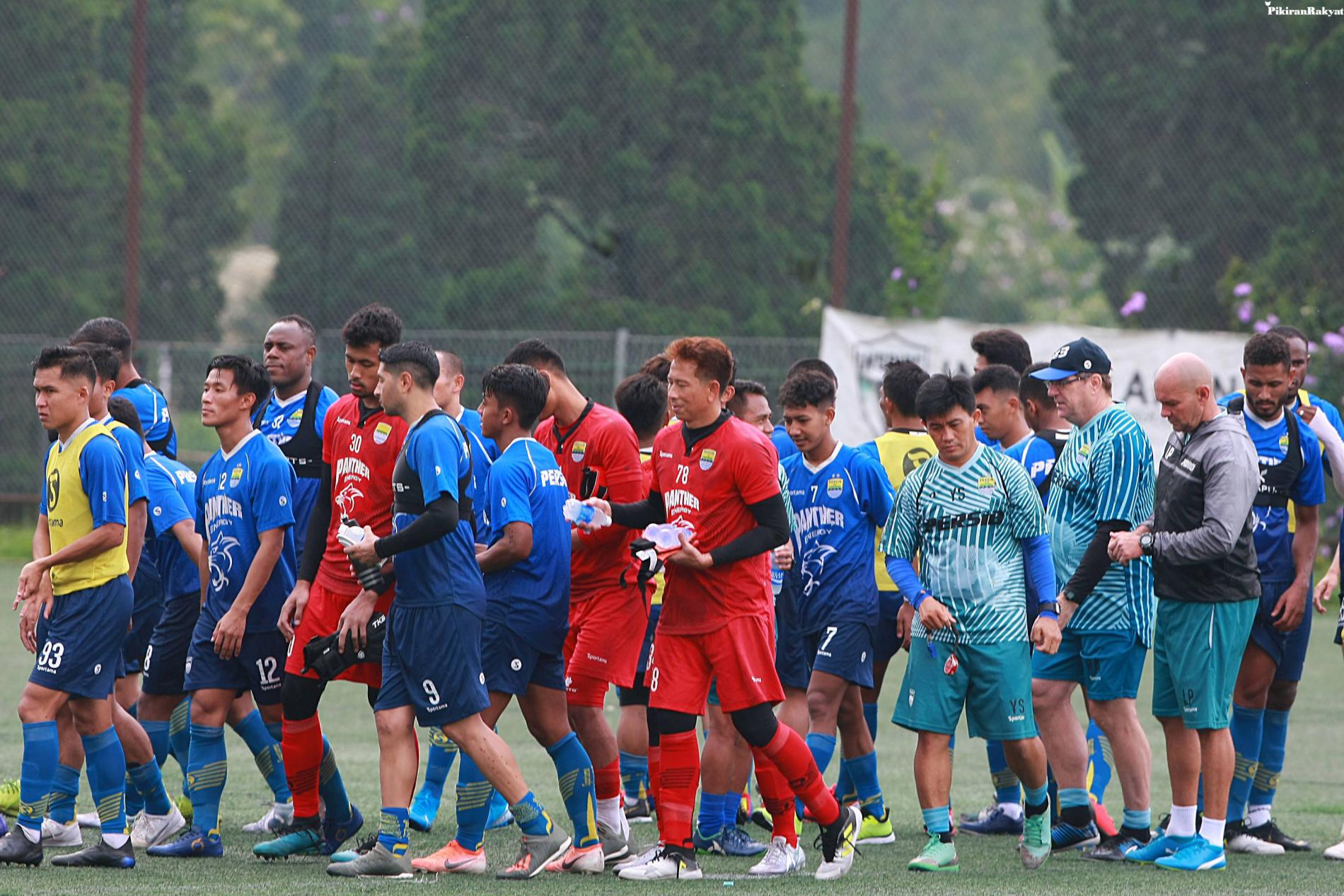 Pemain Muda Persib Bandung Mario Jardel Perpanjang Kontrak Hingga 2021