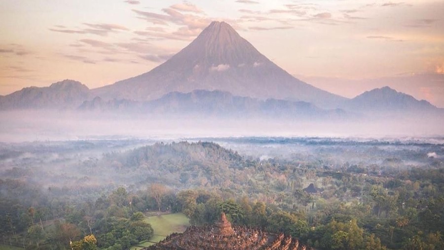 Viral Foto Candi Borobudur 'Editan', Ini Reaksi Sang Fotografer 