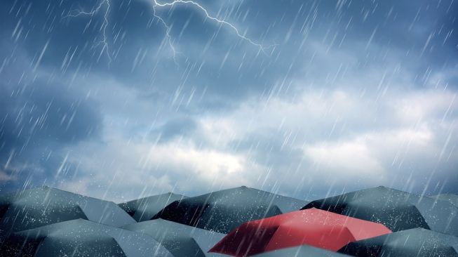 Beri Peringatan Dini Hujan Kilat dan Angin Kencang Berdurasi Singkat, Ini Kata BMKG