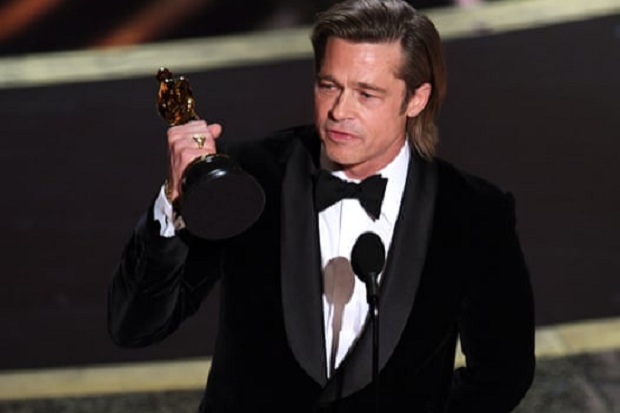 Brad Pitt Jadi Aktor Pendukung Terbaik Oscar 2020