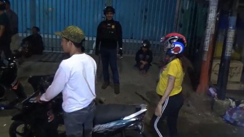 Joki Balap Liar di Makassar Kocar-kacir Dikejar Polisi, Bawa Istri Sedang Hamil 6 Bulan