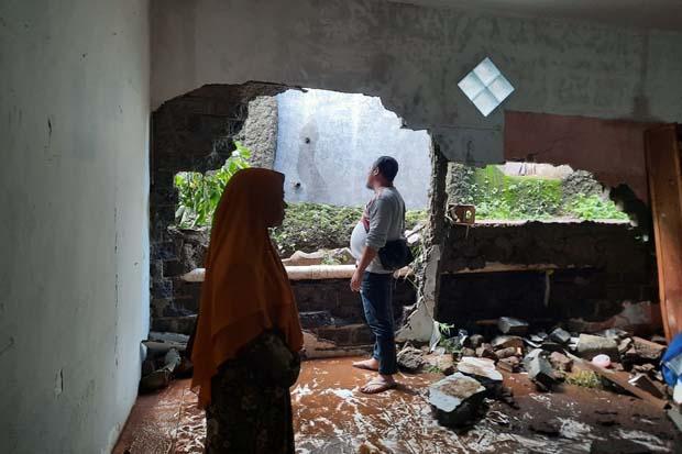 4 Wilayah di Kabupaten Bandung Barat Dilanda Longsor dan Banjir Bandang