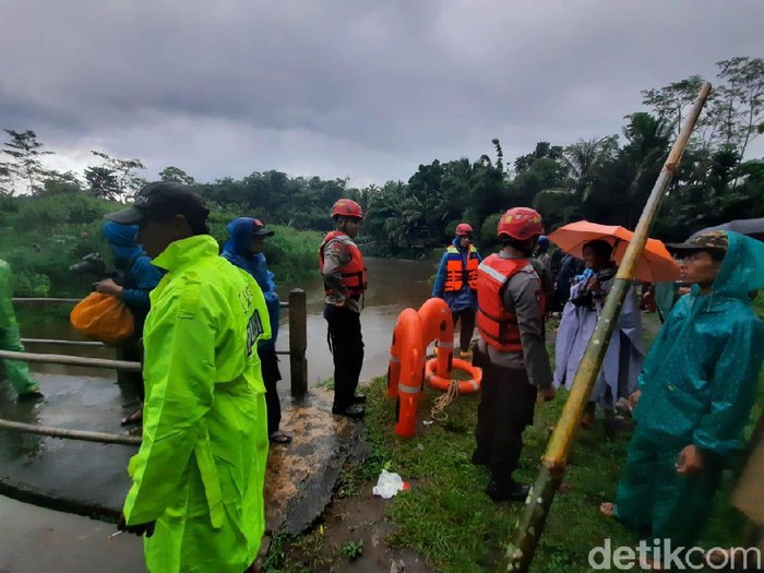 Siswa SMP Hanyut di Sungai Sempor, Kegiatan Outbound Pramuka Dilaporkan Kegiatan Tersebut Diikuti Lebih Dari 200 Siswa