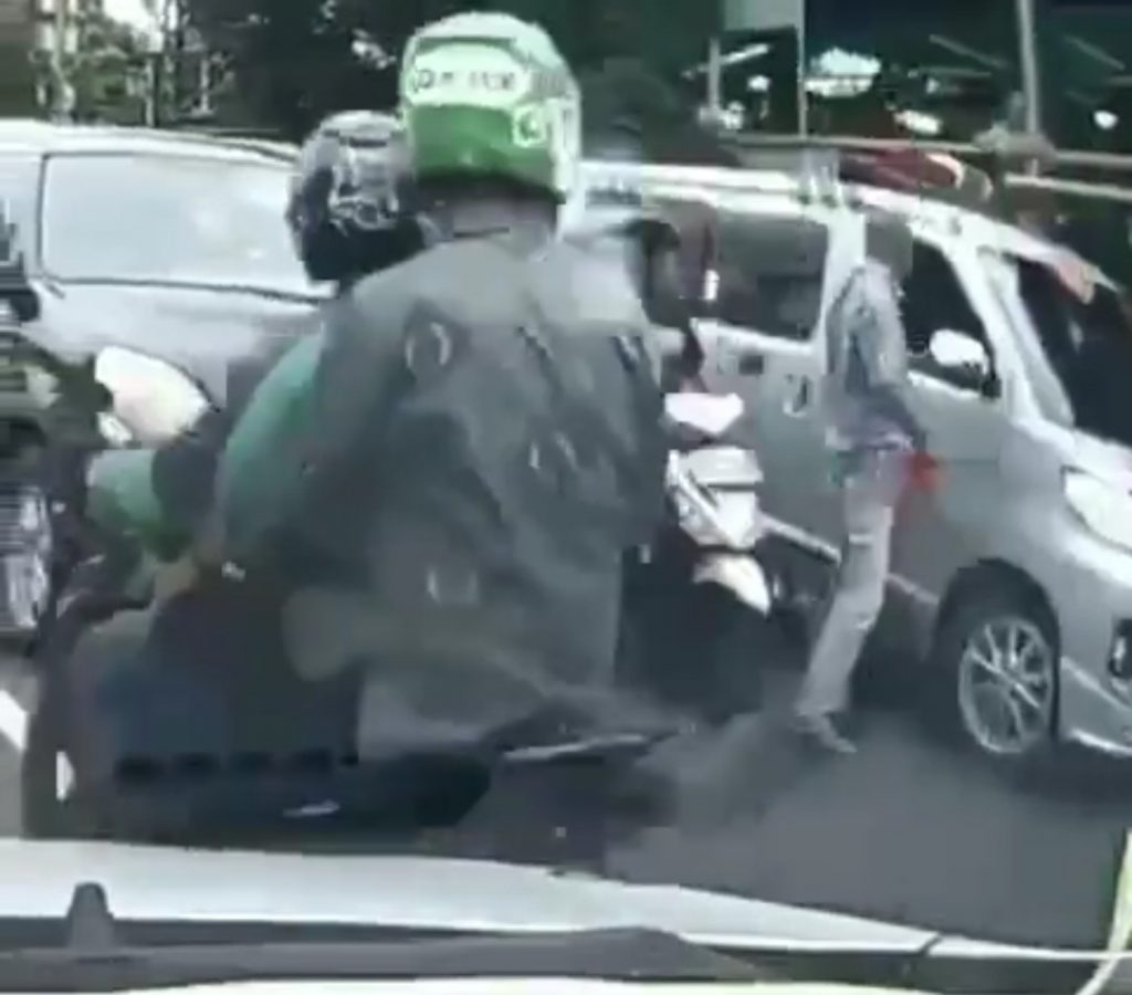 Polres Jakarta Selatan Bertindak Cepat Menangani Kasus Viral Pemukulan Seorang Pengendara Mobil Terhadap Sopir Ambulans, Pelaku Sudah Ditangkap