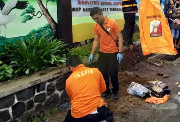 Melihat Kembali Gorong - Gorong yang Menjadi Tempat Penemuan Jenazah Delis yang Dibunuh Oleh Bapak Kandungnya Sendiri