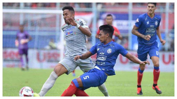 Menang di Kandang Arema FC, Pelatih Persib Bandung Mengatakan Persib Sudah ada di Trek yang Tepat, 'Kami Semakin Kuat'