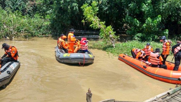 Tim SAR Gabungan Kembali Menghentikan Sementara Pencarian Korban Tenggelam di Sungai Cimanuk Majalengka