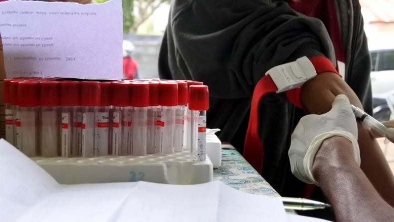 Kontak Langsung dengan Pasien Meninggal Positif Korona, Sebanyak 68 Orang di Kota Makassar Menjalani Pemeriksaan Virus Korona