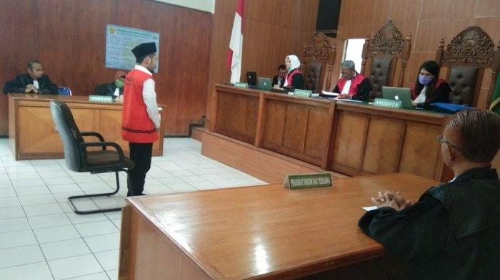 Dua Terdakwa Kasus Video Vina Garut Dinyatakan Bersalah Oleh Majelis Hakim PN Garut, 2 Pria Pemeran Video Vina Garut Divonis 2 Tahun 9 Bulan Penjara 