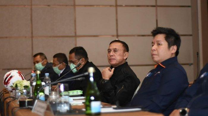 Tak Hanya Terancam Tertunda Hingga Empat Bulan Ke Depan, Kompertisi Sepak Bola di Indonesia Musim ini Bisa Saja Dihentikan