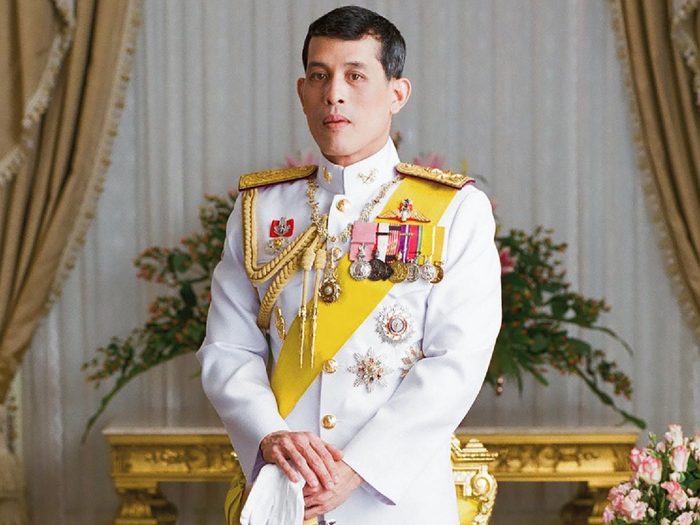 Fakta-fakta Raja Thailand yang Karantina Bersama 20 Selir di Hotel Mewah