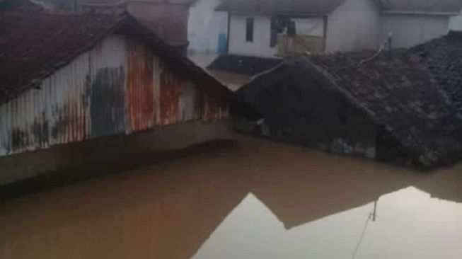 Ridwan Kamil: Maaf Kabupaten Bandung Masih Banjir