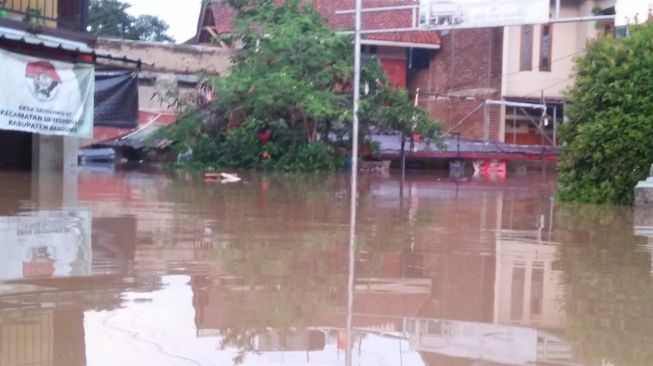 Pengungsi Banjir di Dayeuhkolot Kabupaten Bandung Rawan Terinfeksi Corona