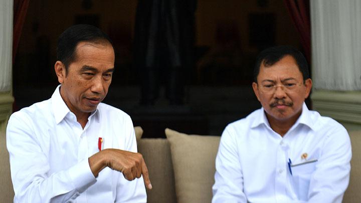 Jokowi Perintahkan Terawan Susun Permenkes PSBB dalam 2 Hari