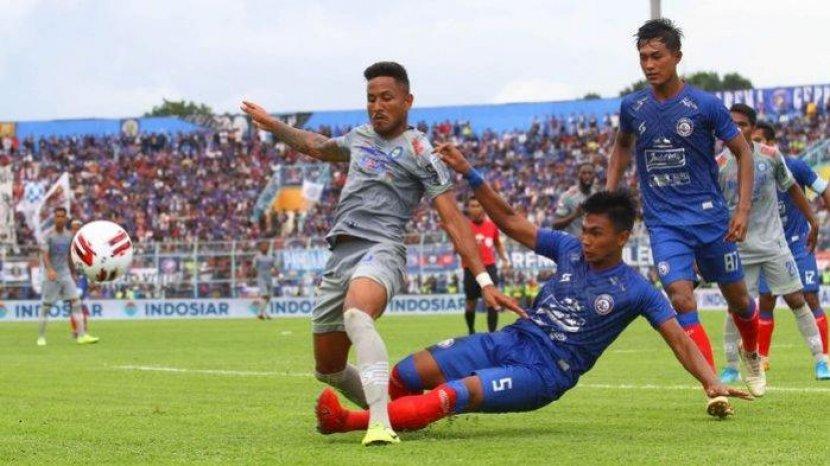 Karena Wabah Virus Corona, Pelatih Persib Bandung Tidak Bisa Memberi Garansi Timnya Akan Kembali Bermain Luar Biasa di Tiga Pertandingan Awal Liga 1 2020