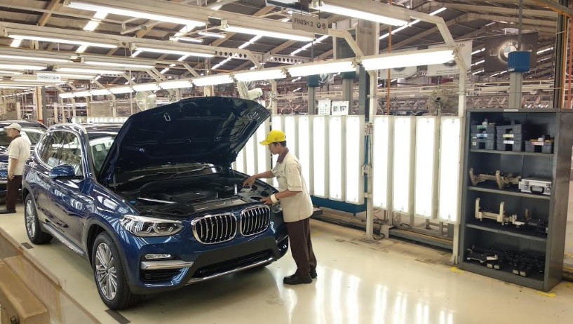 Beberapa Pabrikan Mobil di Indonesia Sudah Menetapkan WFH Untuk Mencegah Panemi Virus Corona, Pabrik Mobik BMW Masih Beroperasi