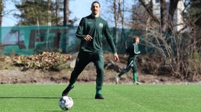 Zlatan Ibrahimovic Pukang Ke Negara Swedia, Ikuti Sesi Latihan Klub Swedia