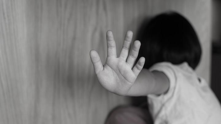 Anak Berusia 5 Tahun Dicabuli Oleh Ayah Tirinya di Lampung Tengah, Dirayu Pakai Handphone
