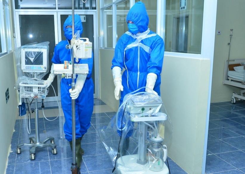RSAU dr. Esnawan Antariksa Siap menangani Pasien yang Dinyatakan Positif Virus Corona, Memastikan Ketersediaan Fasilitas Ruang Perawatan Isolasi