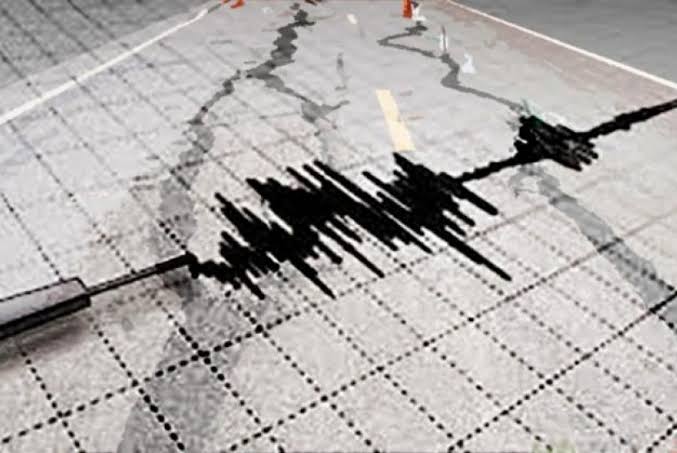 BREAKING NEWS ! Gempa Guncang Lampung, Gempa Dangkal, Warga Dimbau Tetap Tenang