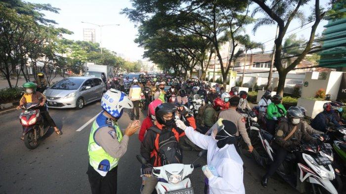 Hari Pertama PSBB di Kota Bandung Belum ada sanksi, masih Sosialisasi