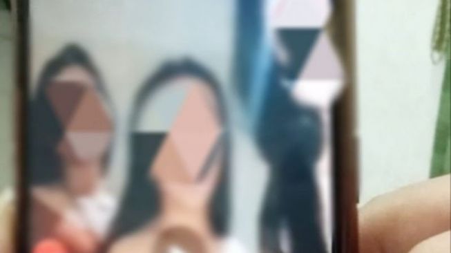 Parah !! Tiga Remaja Putri di Kabupaten Pulang Pisau Lepas Bra Sambil Disiarkan Secara Langsung Lewat Instagram