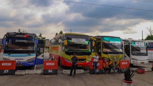 Pemprov Banten Hentikan Perjalanan Bus Menuju Jakarta Mulai 24 April 2020