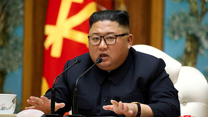 Belum Ada Kabar Mengenai Kondisi Pemimpin Korea Utara Kim Jong Un Hingga Saat ini, Kim Jong Un Diyakini Masih Hidup, Tidak Bisa Berdiri ??
