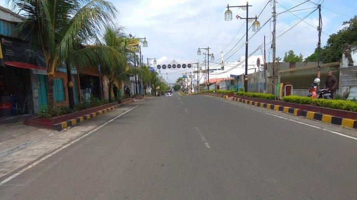 Hari Kedua PSBB Secara Serentak di Jawa Barat, 199 Motor dan 156 Mobil Dipaksa Putar Balik oleh Polisi Pada Hari Pertama PSBB di Karawang 