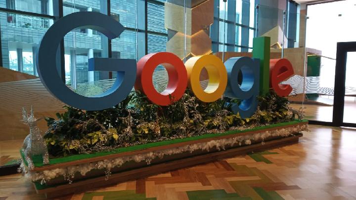 Karyawan Google dan Facebook Kerja dari Rumah Hingga Akhir Tahun 