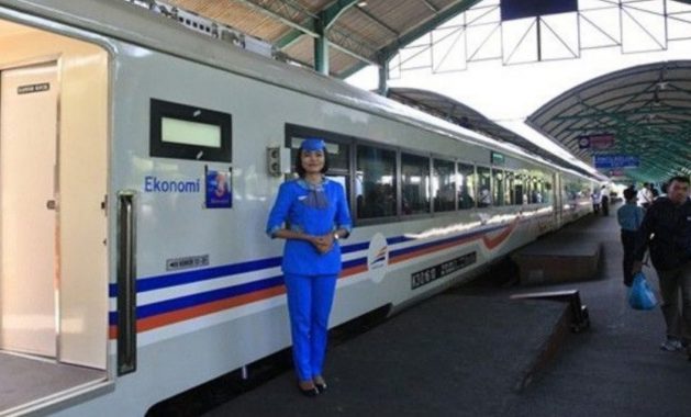 Kereta Api Luar Biasa Beroperasi, Vice President PT KAI 'Kami Tegaskan KLB Bukan Angkutan Mudik Idul Fitri'