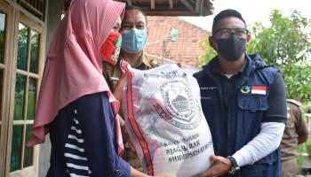 Wabup Ridho : Paket bantuan Sembako Berikan Kepada Yang Berhak Menerima