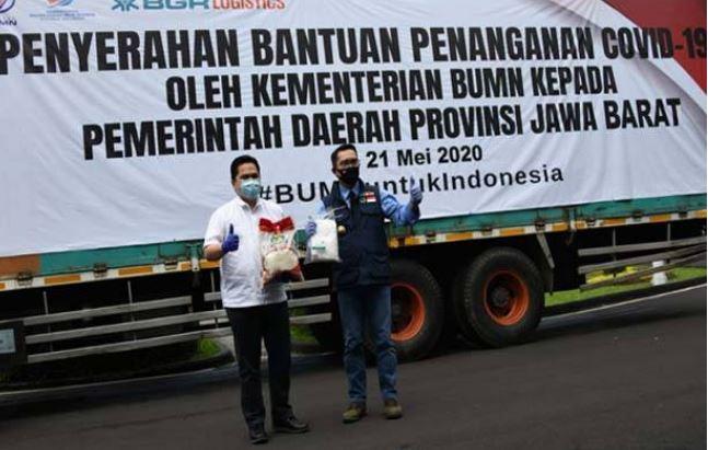 Gubernur Jawa Barat Menerima Bantuan Alkes Penanganan Virus Corona dari Menteri BUMN Erick Thohir