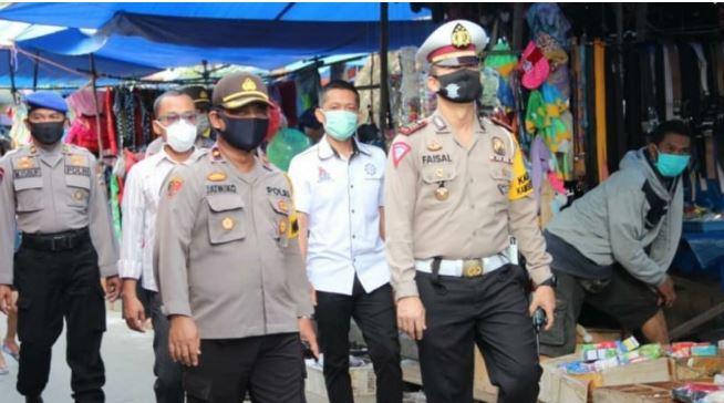 Jelang Penerapan New Normal, Polres Barito Kuala Melaksanakan Patroli Dialohis Untuk Mendisiplinkan Masyarakat