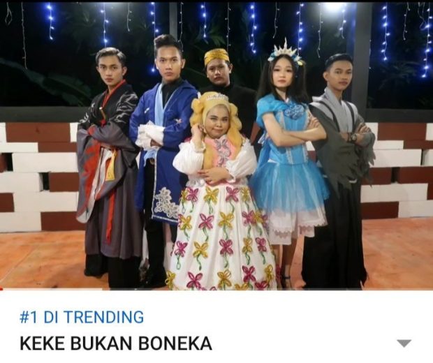 Lagu Kekeyi yang Berjudul 'Keke Bukan Boneka' Hilang di YouTube, Rinni Wulandari Diserang Fans Rahmawati Kekeyi